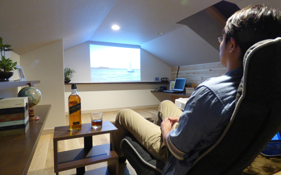 屋根裏部屋のある家